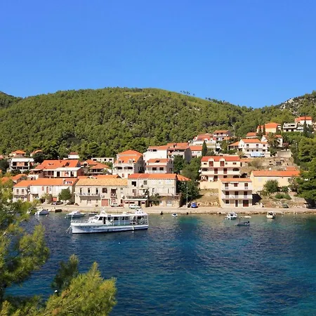 By The Sea Brna, Korcula - 9275 *